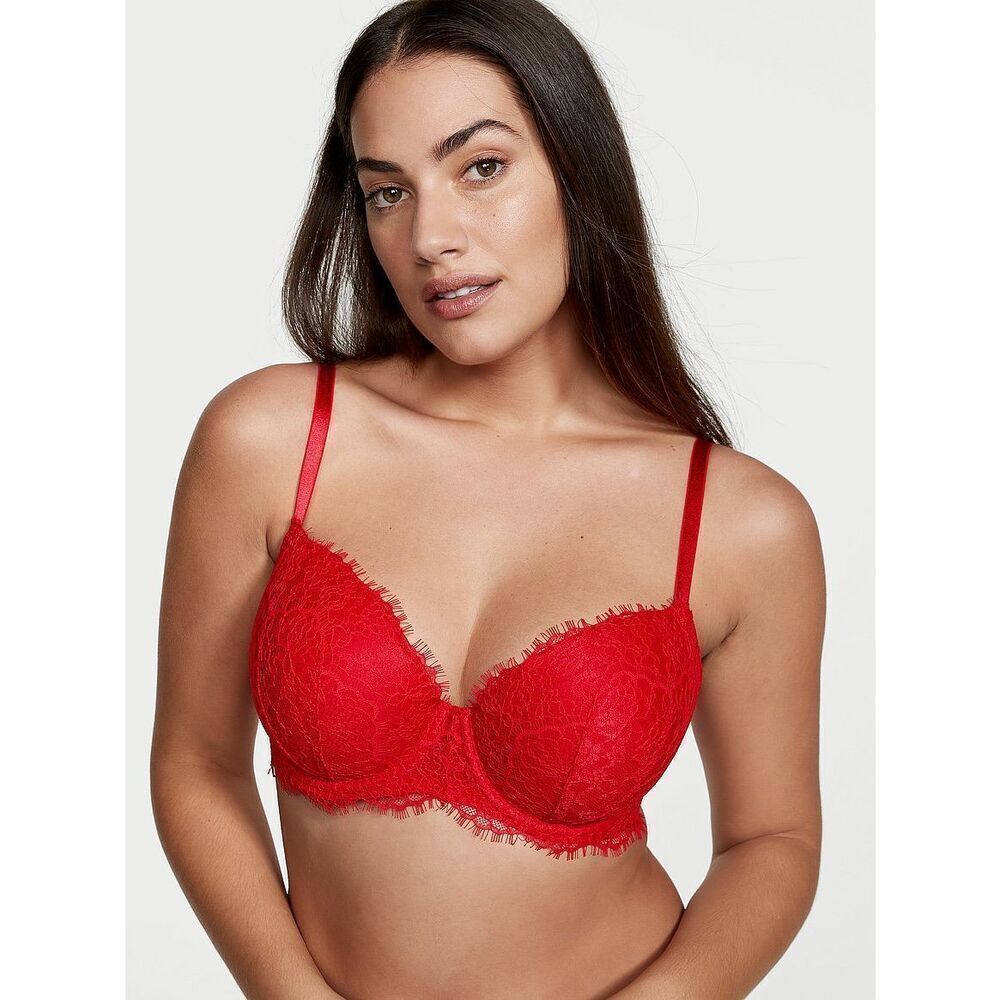✨Victoria’s Secret Red Lace Dream Angels Lined Demi Sz 38DDD Bra✨